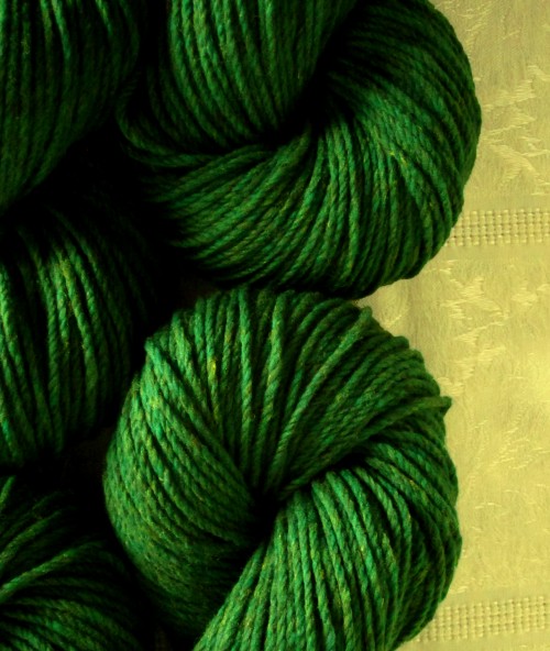 3-ply McGill Meadows - SALE! $2 off (2 available) 3-ply McGill Meadows - SALE! $2 off (2 available)